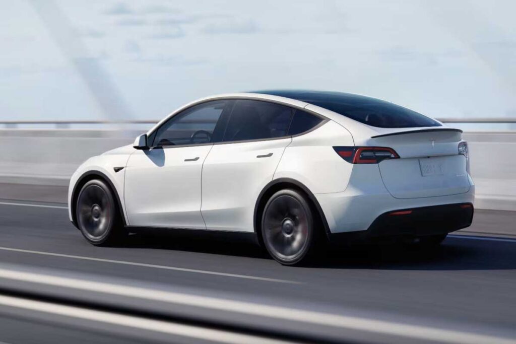 Einer unserer Bestseller. Der neue Tesla Model Y. Mit Sicherheit eines der besten Elektrofahrzeuge auf Grund der hohen Reichweite und der Tesla Supercharger.